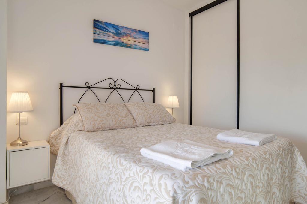 Apartamento Alta Loma With Bbq, Sea Views, Pool, Wifi Sleeps 6 Lejlighed Fuengirola Eksteriør billede